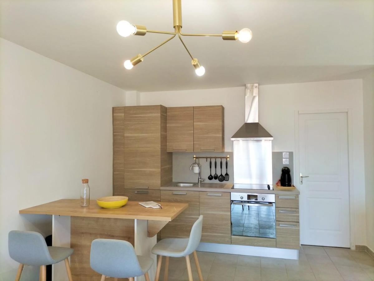 Quietude En Luberon Apartment Roussillon en Isere Exterior foto