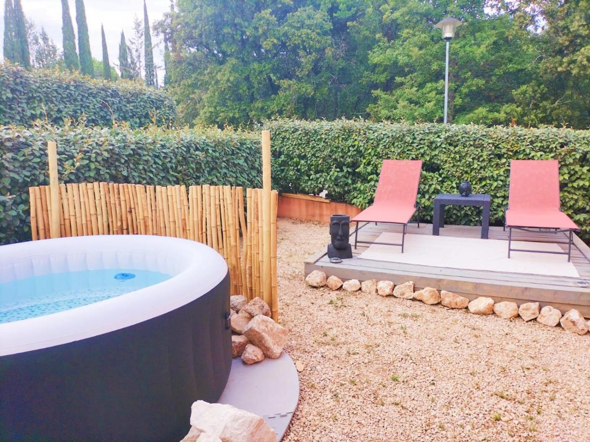 Quietude En Luberon Apartment Roussillon en Isere Exterior foto